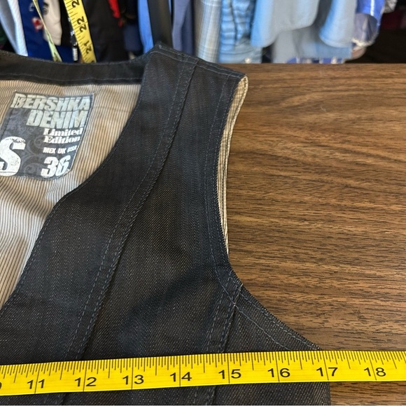 ❤️ Bershka Selvedge Denim Vest Men’s Small - Picture 9 of 10